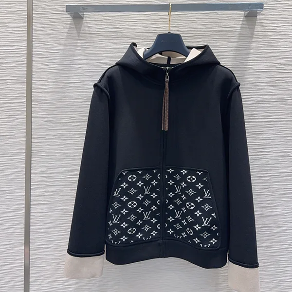 希少【ルイヴィトン パチモン】アクセントジップアップフーディ 上下セット 1AHZFB
