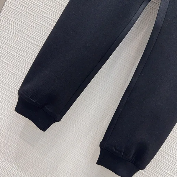 希少【ルイヴィトン パチモン】アクセントジップアップフーディ 上下セット 1AHZFB