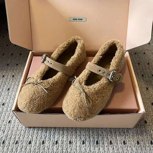 ◆完売前に◆【ミュウミュウ】シアリングバレリーナ 偽物 myg92232
