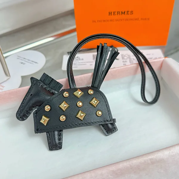 エルメス バッグチャーム コピー ロデオ ロック PM H086961C