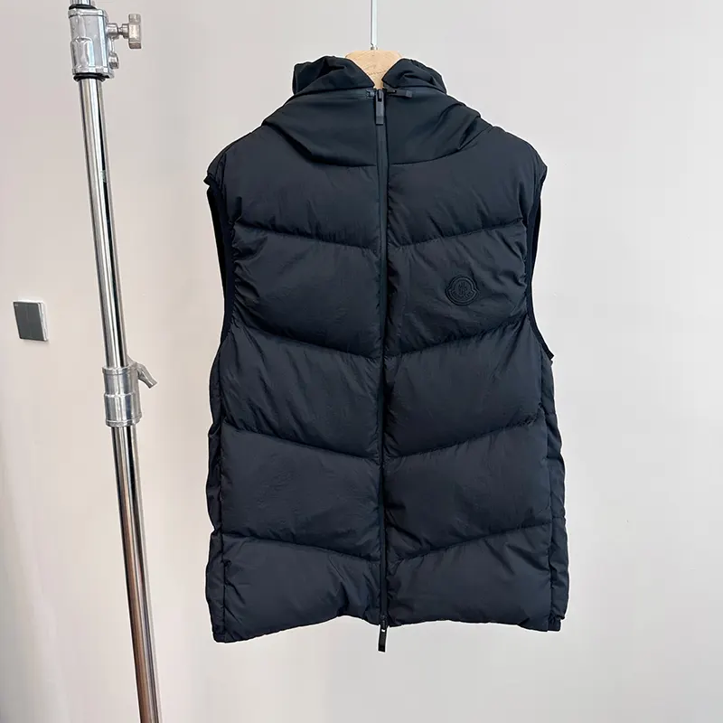 すぐ届くモンクレール GUERSAC ダウンベスト コピー商品 moi76480