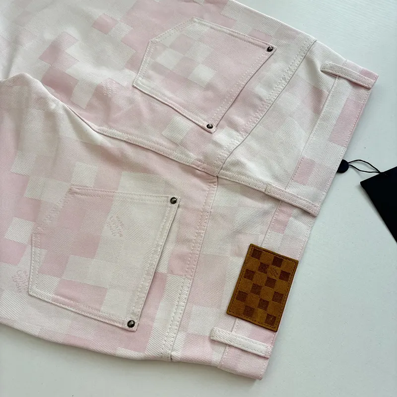 大人気!ルイヴィトン ダモフラージュ デニムスケートパンツ コピー商品 1AILVE