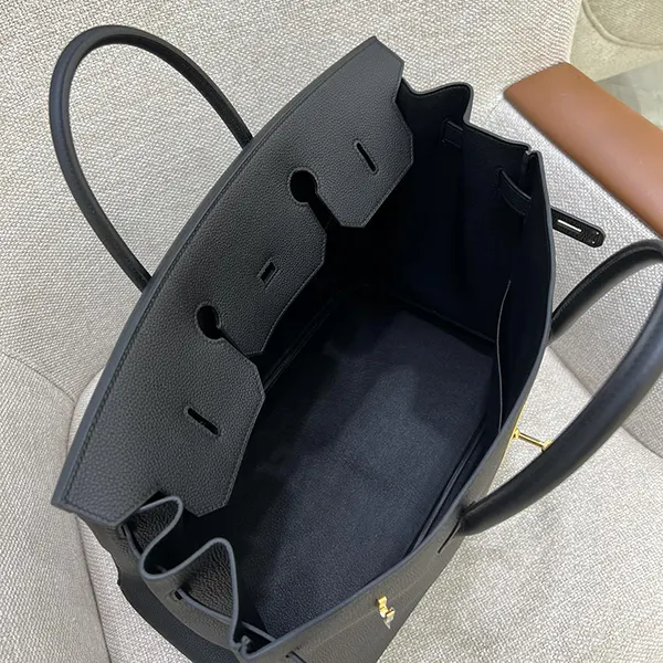 大人気】エルメス バーキン40 黒 コピー erv71028