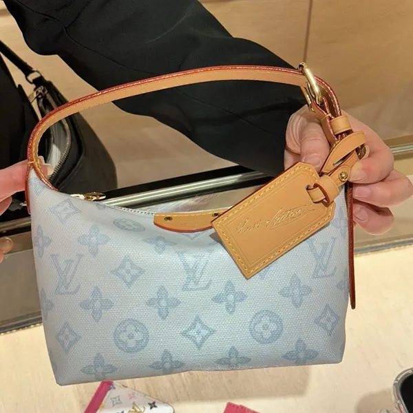 【日常を彩る☆】ルイヴィトン ポシェットヒルズ ハンドバッグ 偽物 M28250