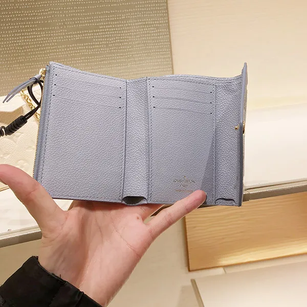 【売切必至】★ルイヴィトン コピー★ヴィクトリーヌ ウォレット M6406