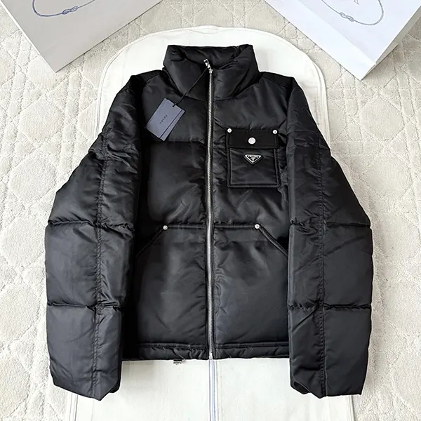 【大特価】プラダ Re-Nylon down jacket コピー ダウンジャケット puk60821