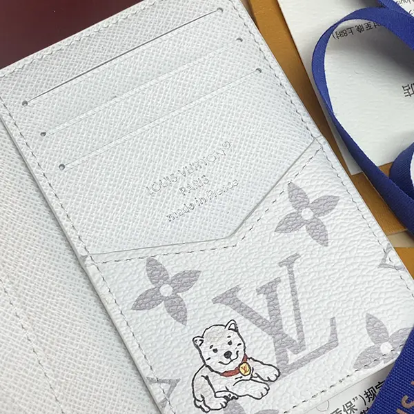 ルイヴィトン 折りたたみ財布 スーパーコピー M27081