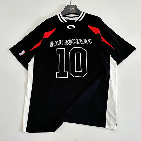 3点おまとめ バーバリーTシャツ バレンシアガTシャツ2着 3点おまとめ