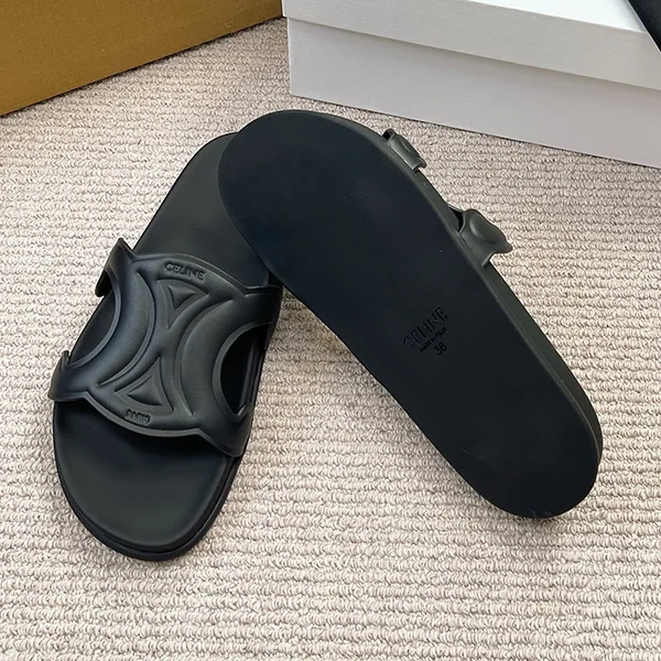 セリーヌ ♪ トリオンフ スライドサンダル N級品 367365348C04