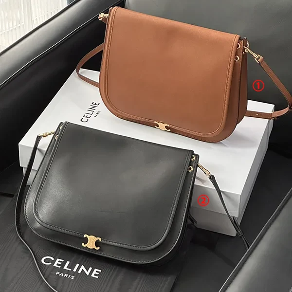 注目☆【セリーヌ】 ブザス ソフト トリオンフ サプル 偽物 ショルダー