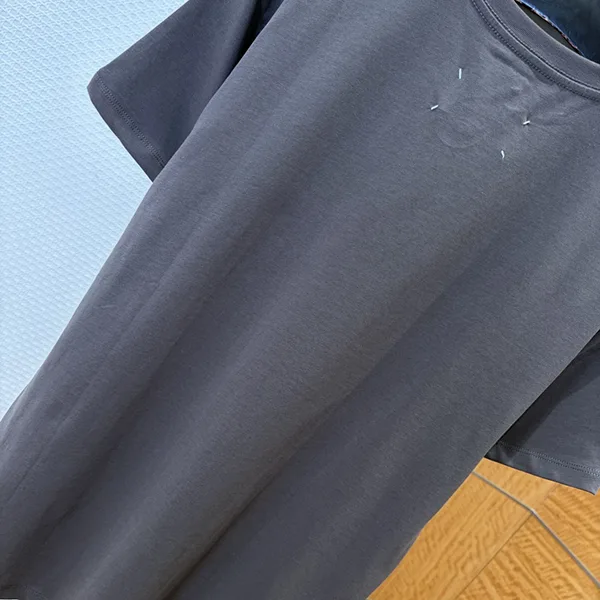 マルジェラ◆ロゴ ナンバー Tシャツ スーパーコピー Mag64149