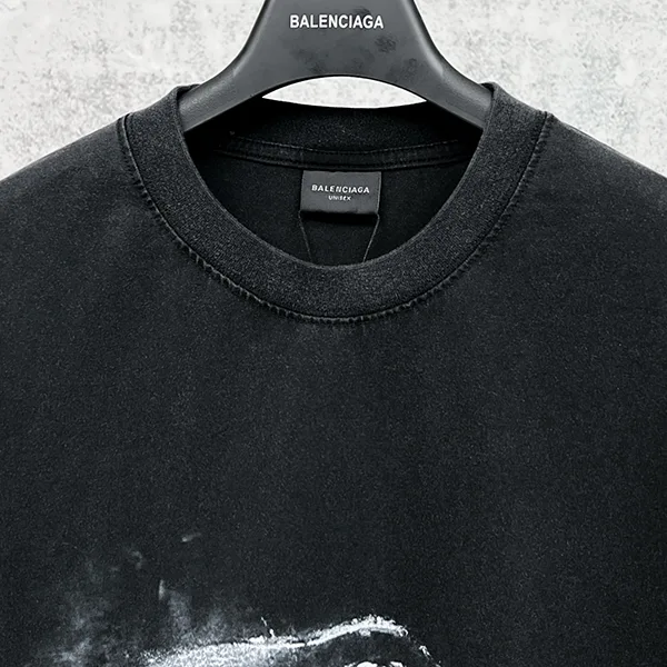 バレンシアガ メンズ Washed Crayon Loop ブラック Tシャツ 偽物 76423590