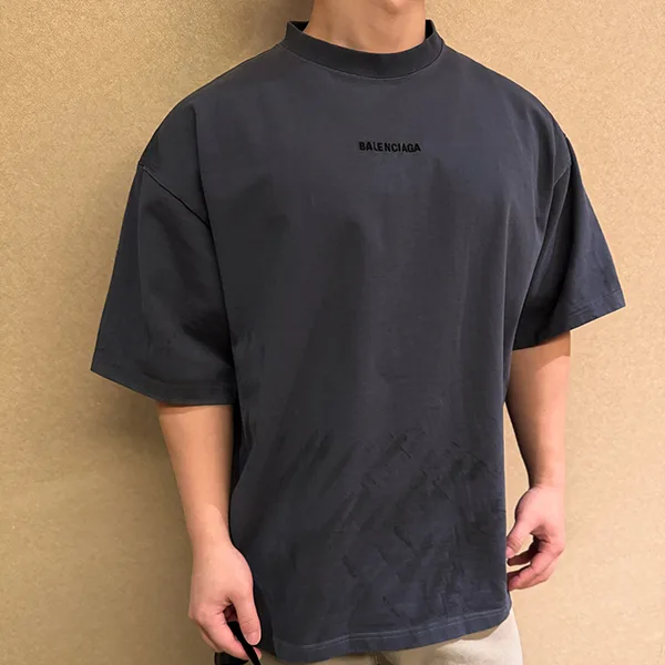 バレンシアガ Back Tシャツ コピー ミディアムフィット 764235TT