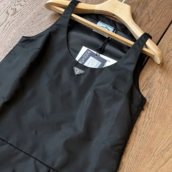 ★安心 プラダ Re-Nylon ノースリーブドレス コピー puq18483