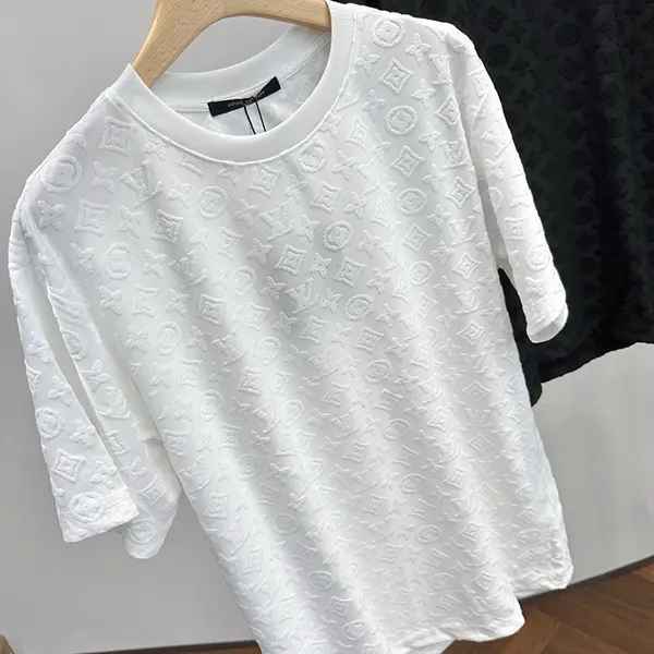 ルイヴィトン モノグラム フックアンドループ Tシャツ vua14707
