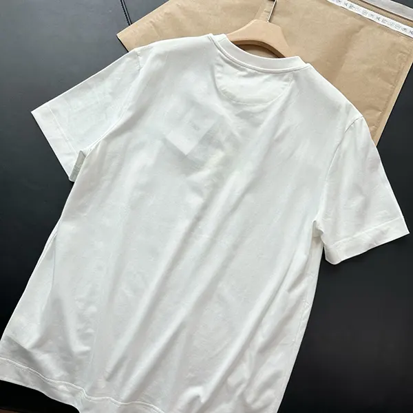 ブティック♪ フェンディ ホワイト コットン Tシャツ スーパーコピー fep90993