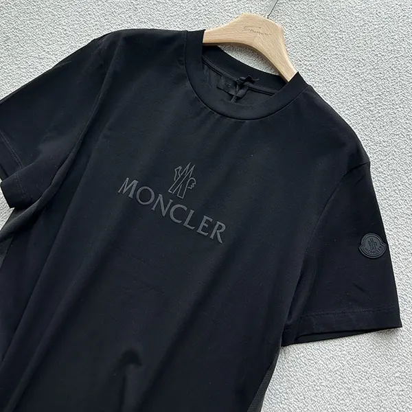 おすすめ モンクレール LOGO PRINT T-SHIRT コピー ロゴ Tシャツ mol94519