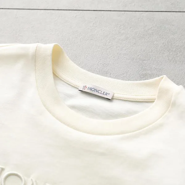 モンクレール 半袖 Tシャツ 8C00008 89AUO レディース コットン クルーネック 刺繍ロゴ レギュラーフィット