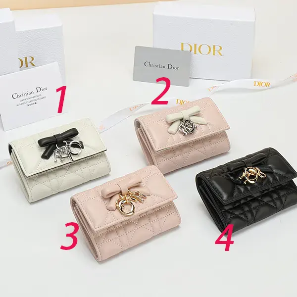 最新でオシャレ ディオール 激安  Lady Dior Lotus 3つ折り 財布 deh65162