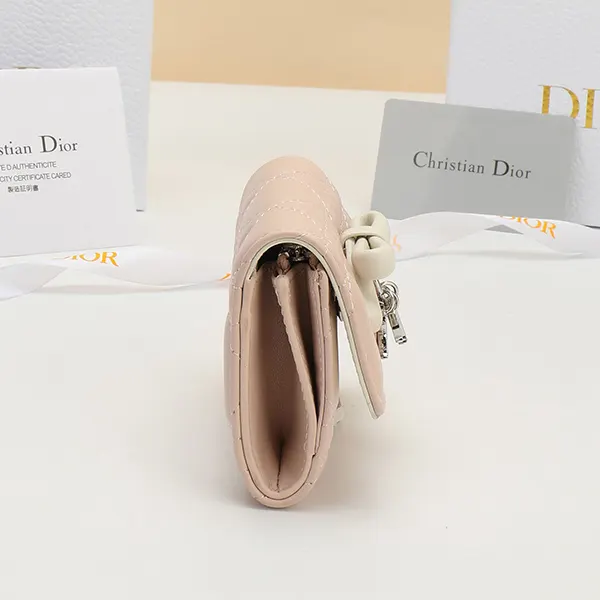 最新でオシャレ ディオール 激安 Lady Dior Lotus 3つ折り 財布 deh65162