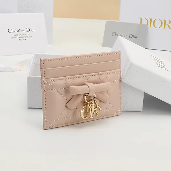 セール新作 ディオール LadyDior Freesia カードホルダー deh53284