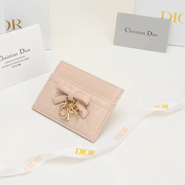 セール新作 ディオール LadyDior Freesia カードホルダー deh53284