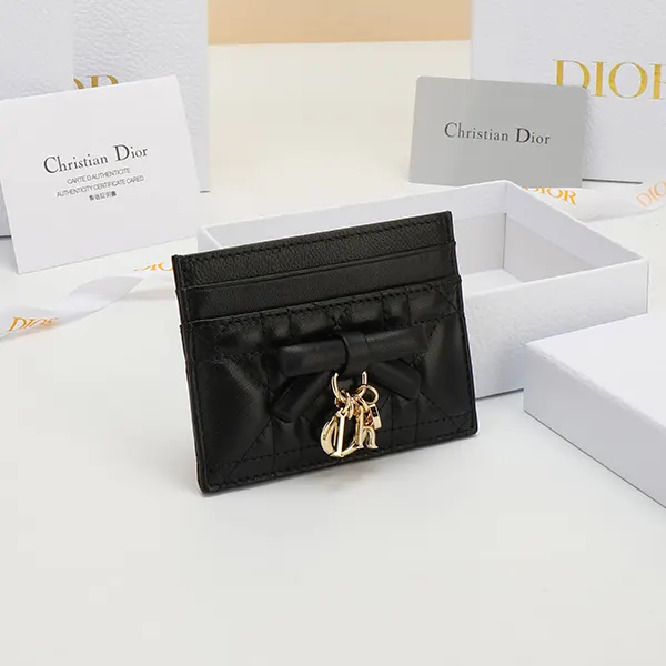 セール新作 ディオール LadyDior Freesia カードホルダー deh53284