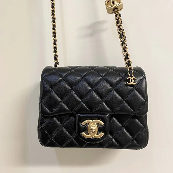 【小さめで可愛い♪】シャネル★ミニフラップバッグ AS5758