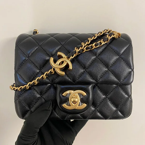 【小さめで可愛い♪】シャネル★ミニフラップバッグ AS5758