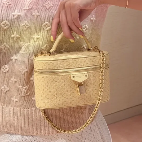 【可愛い高級感♪】ルイヴィトン★ヴァニティ・チェーン ポーチ M29051