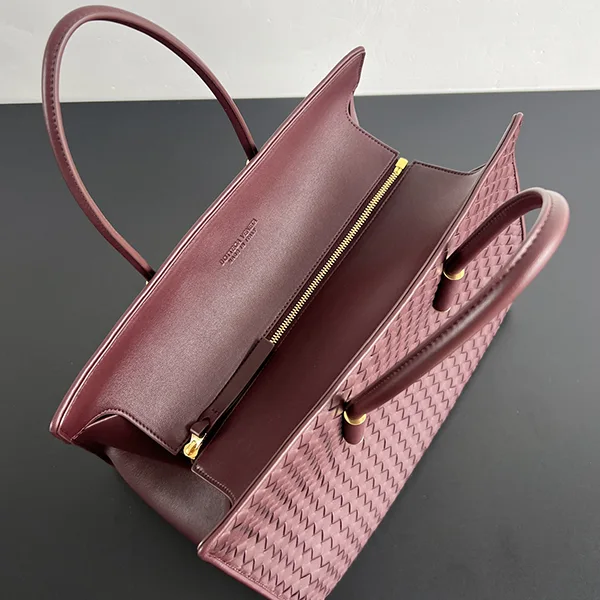 ボッテガヴェネタ☆Barbara Tote ラムスキン トートバッグ 868327V5KD