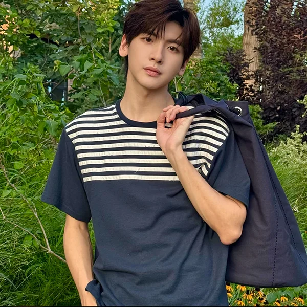 プラダ お洒落 ストライプ オーバーサイズ コットン Tシャツ puk26927