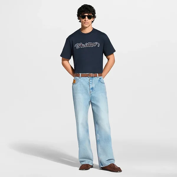 【胸元のロゴがかっこいい♪】ルイヴィトン★Tシャツ 1AK7H7