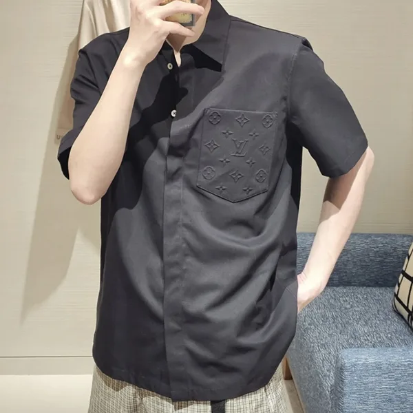 【シンプルが素敵】ルイヴィトン★シグネチャー ポケットシャツ 1AK7BU
