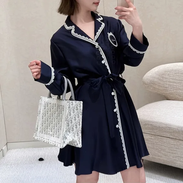 【刺繍が映える♪】ディオール★シャツドレス X5639