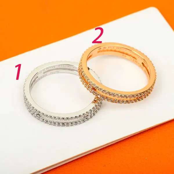 n級品 おすすめ エルメス《アリアンヌ》PM 激安 結婚指輪 erw84471
