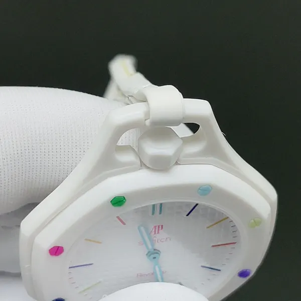 オーデマピゲ×スウォッチ コラボ Royal Pop Bioceramic Odx94111