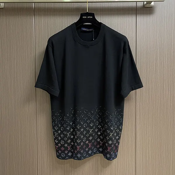絶対欲しい!ルイヴィトン モノグラム グラディエント Tシャツ vun79288