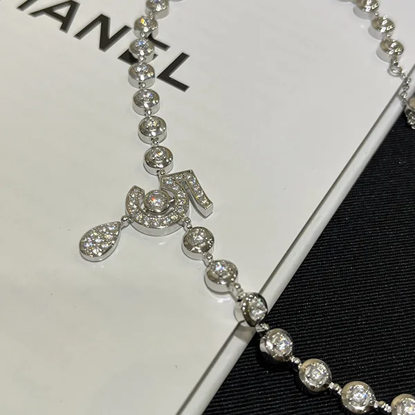 【煌びやか◇】限りない輝き*シャネル エターナルN°5 ネックレス スーパーコピー J13645