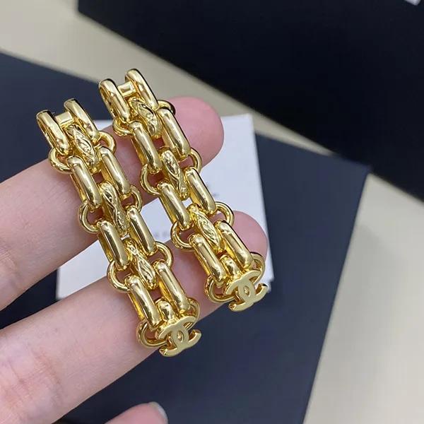 存在感大♡シャネル ピアス チェーン スーパーコピー ABH593