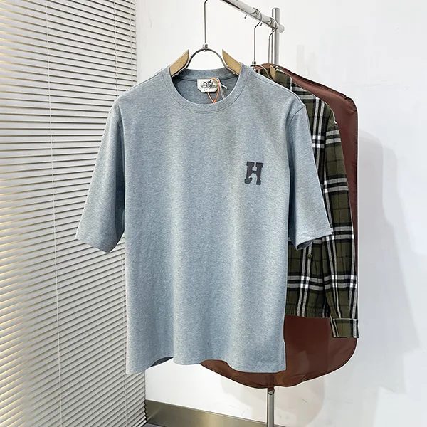 【人気♡】エルメス Tシャツ スーパーコピー H Cheval/Hシュヴァルコットン H657800HA76