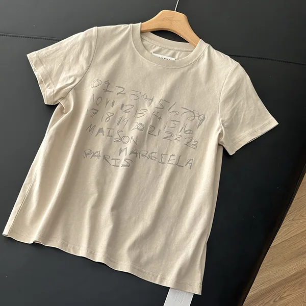 新作 マルジェラ◆ロゴ ナンバー Tシャツ スーパーコピー Maq50092