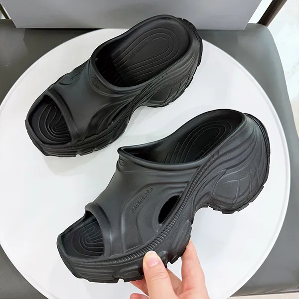 バレンシアガ 靴 スーパーコピー N級品スニーカー通販 ankopi
