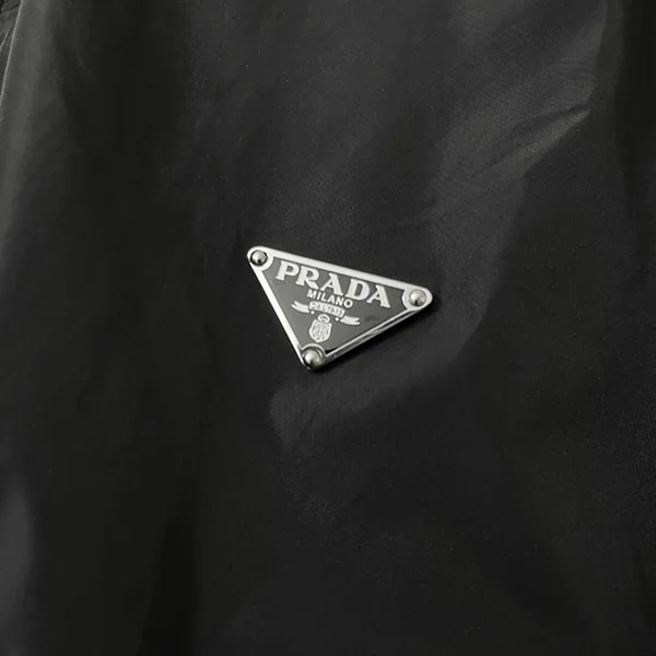 プラダ◆Re-Nylon 半袖 ジップアップシャツ メタルロゴ