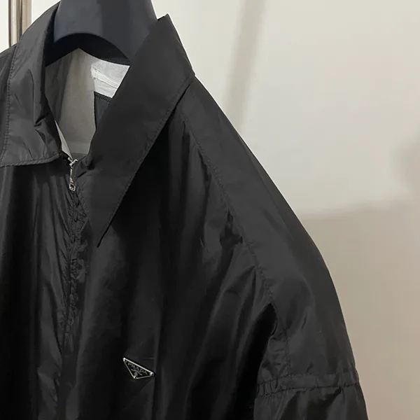 プラダ◆Re-Nylon 半袖 ジップアップシャツ メタルロゴ