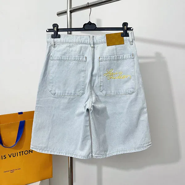 魅せる洗練カジュアル【ルイヴィトン スーパーコピー】デニム ショートパンツ 1AJRE0