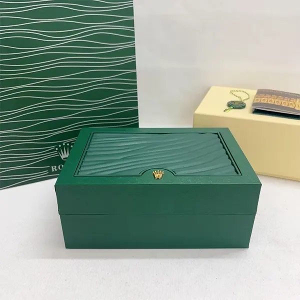 ロレックス 現行仕様 外箱・内箱・付属品フルセット (新ギャランティ完備)