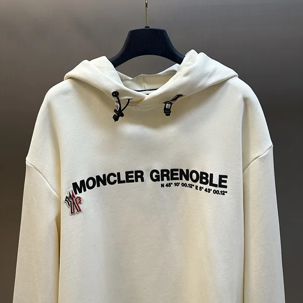 モンクレール Grenoble コットン ロゴ フーディー 8G0001780451740