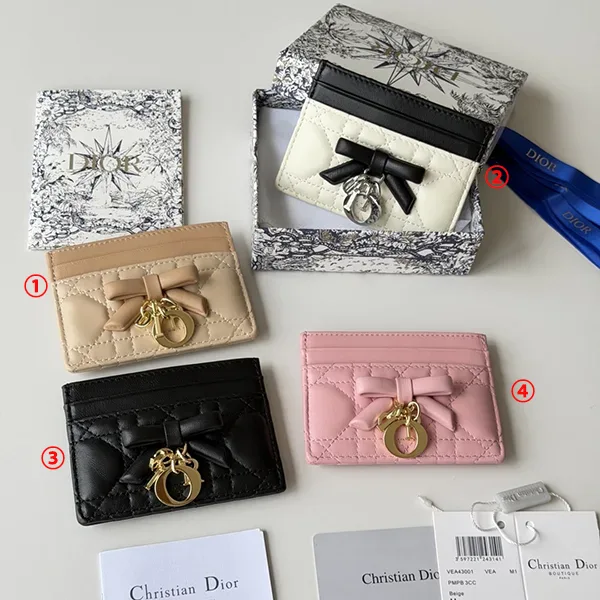 ときめく可愛さ♡【ディオール】 Lady Dior カードケース S2604OUQA_M900