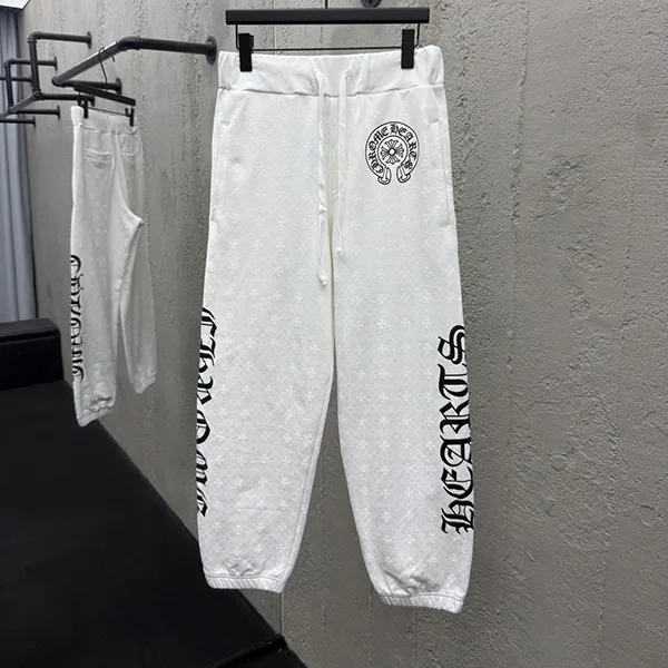 超人気【クロムハーツ】CH プラス モノグラム スウェットパンツ